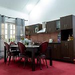 Hillcroft Villa