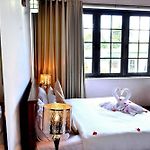 Daffodil\'S Hotel