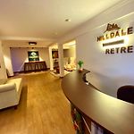 Hilldale Retreat