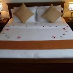 Daffodils Hotel