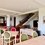 Nicholas Cottage