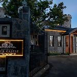 Mahaeliya Rock Castle - Luxury Villa Nuwara Eliya