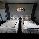 Mahaeliya Rock Castle - Luxury Villa Nuwara Eliya