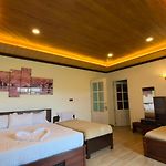 Hill Bungalow