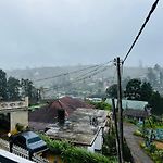 Singho\'S Cottage