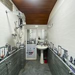 Crown Wood Cabin Villa