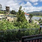 Creek View Inn