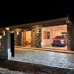 Jayz Citadel Holiday Home Meepilimana Nuwara Eliya