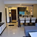 Lake Infinity Luxury Condos