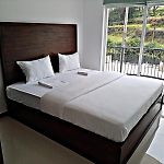 Lake Infinity Luxury Condos