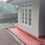 Hannan\'S Home Stay