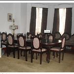 Canvil Holiday Bungalow - Nuwara Eliya