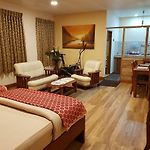 Mahoteak Home Stay