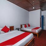 Oyo 484 Royal Panorama