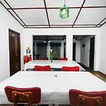 Oyo 484 Royal Panorama