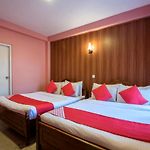 Oyo 577 Green Garden Hotel