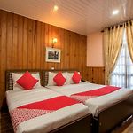 Oyo 577 Green Garden Hotel
