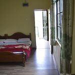 Sandella Holiday Home