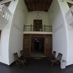 Aberdeen Waterfalls Bungalow
