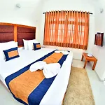 Highland Breeze Hotel 3*