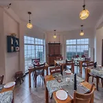 Misthill Rest - Lavish Hotel