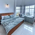 Misthill Rest - Lavish Nuwara Eliya