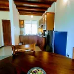 Moon Plains Luxury