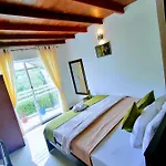 Moon Plains Luxury Apartment