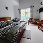 Misthill Rest - Lavish Hotel Nuwara Eliya