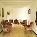 Hunters Inn