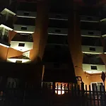 Jumeirah Grand Apartments - Member Of Jumeirah Four Seasons Pvt Ltd