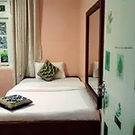 Vibe Way Guest house *