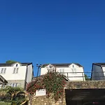 Lakeside Cottages