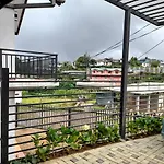 Pensive Nuwara Eliya