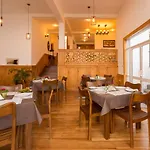 C I Residence