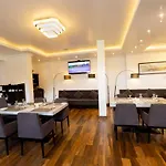 Hotel Grand Turf