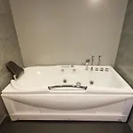 Grand Turf Hotel