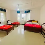 Linn Breeze Villa