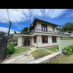 Grand Cottage