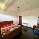Home Holiday