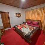 Hotel Royal Guest *
