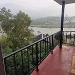 Gegary Lake View Resort