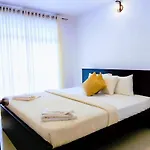 Moon Plains Luxury Apartment