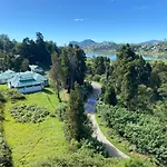 The Wind Lily - View Luxury *