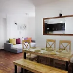 Apartment The Teak By Lakbima