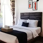 Apartment The Teak By Lakbima *
