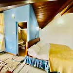 Guest house Hill Paradise