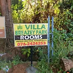 Villa Breezey Park