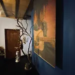 Rustique House