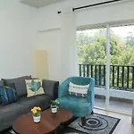 The Edge Luxury *